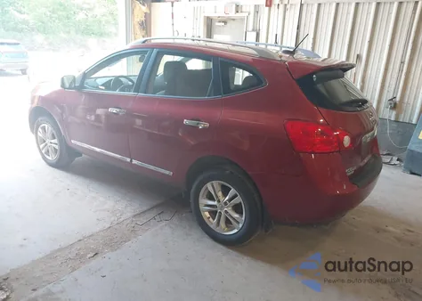 2015 Nissan Rogue Select S z USA, uszkodzony, nr VIN JN8AS5MV1FW760434